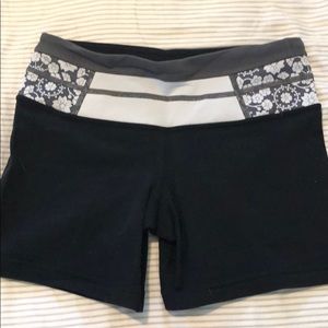 Lululemon reversible shorts size 4.